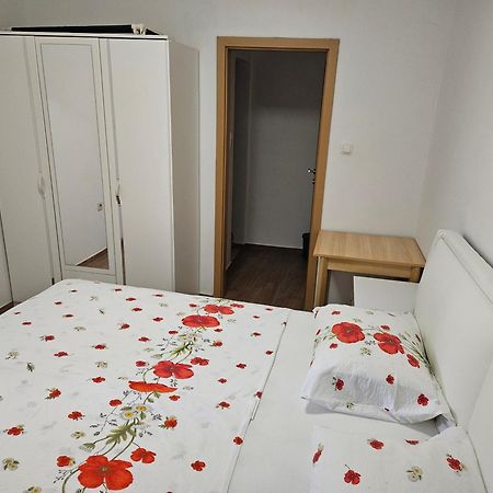 Apartments Vila Tisa Mali Lošinj Dış mekan fotoğraf