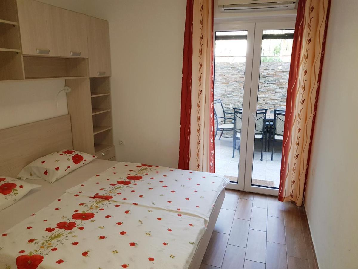 Apartments Vila Tisa Mali Lošinj Dış mekan fotoğraf