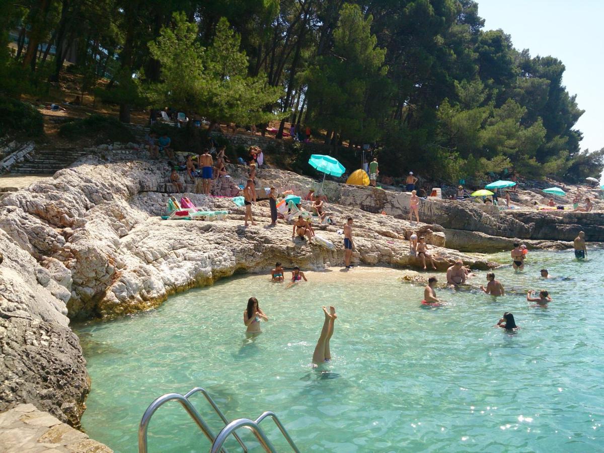 Apartments Vila Tisa Mali Lošinj Dış mekan fotoğraf
