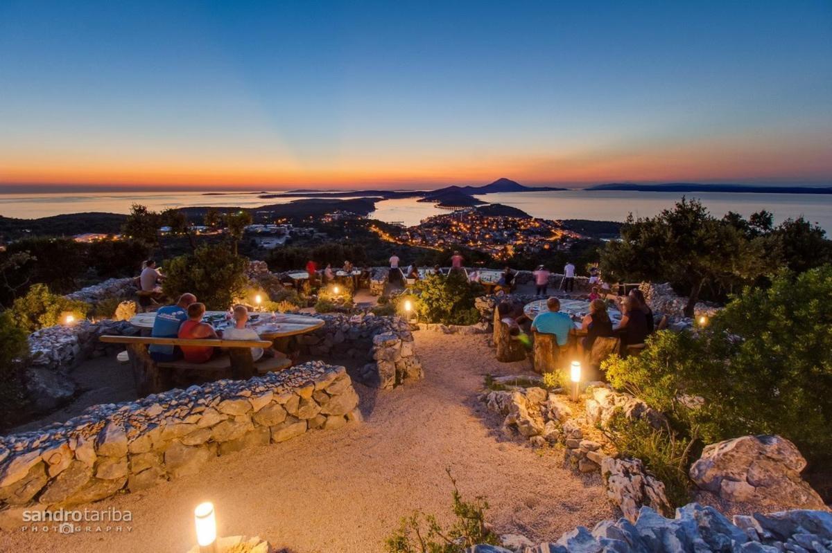 Apartments Vila Tisa Mali Lošinj Dış mekan fotoğraf