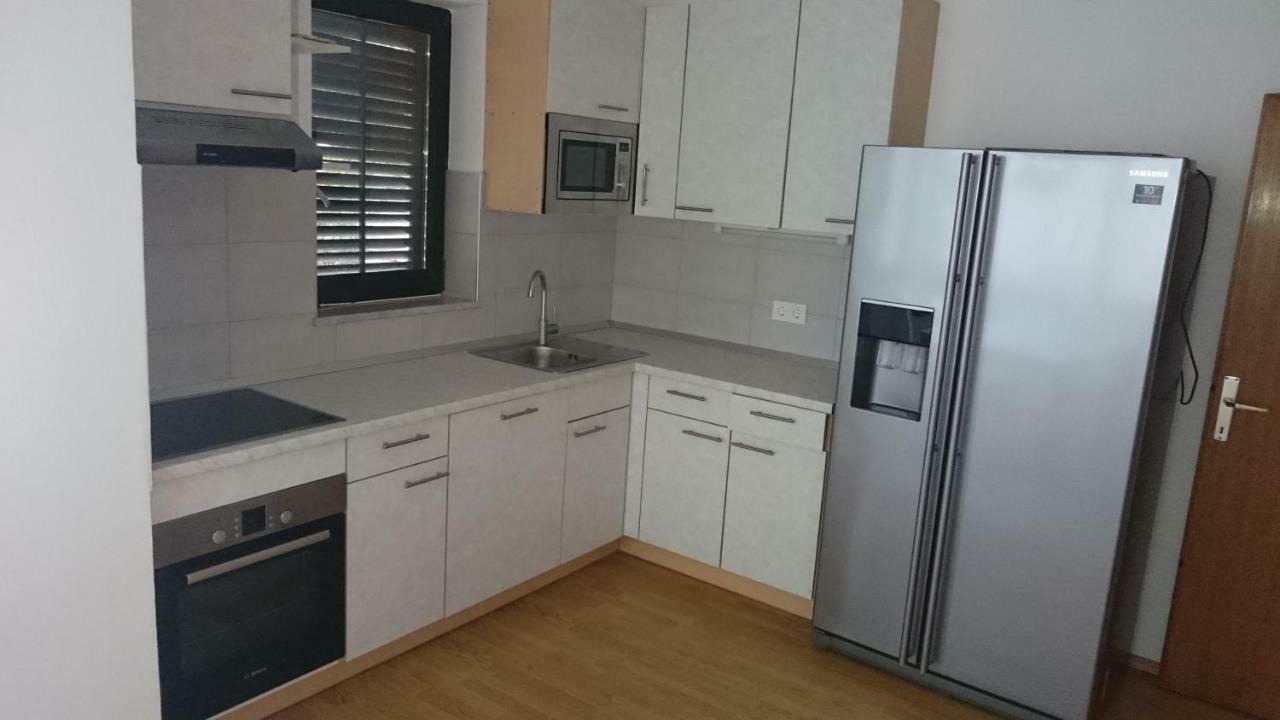 Apartments Vila Tisa Mali Lošinj Dış mekan fotoğraf